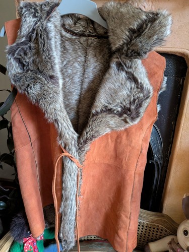 Sheepskin gilet - sheepskin,