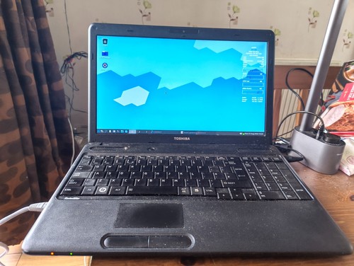 Toshiba satellite c660d - satellite,