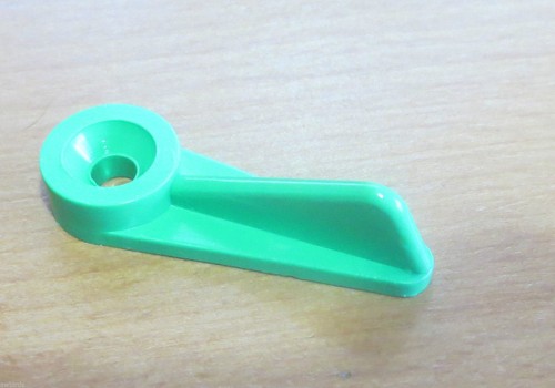 100 green plastic - green, door