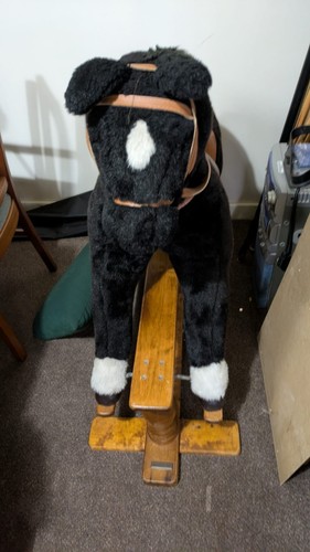 Rocking horse - rocking,