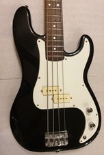 Bass Guitar Sunn Mustang