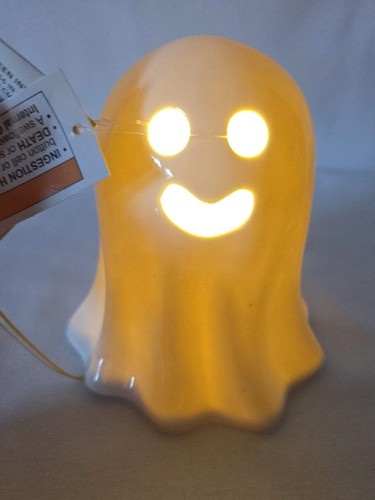 White light ceramic - ,