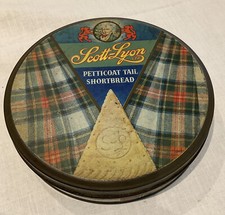 VINTAGE SCOTT LYON TIN TARTAN