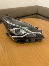 Toyota Yaris 2017 Headlight