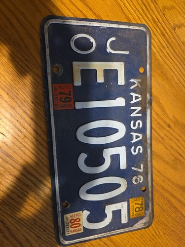 1976 kansas car license - car,