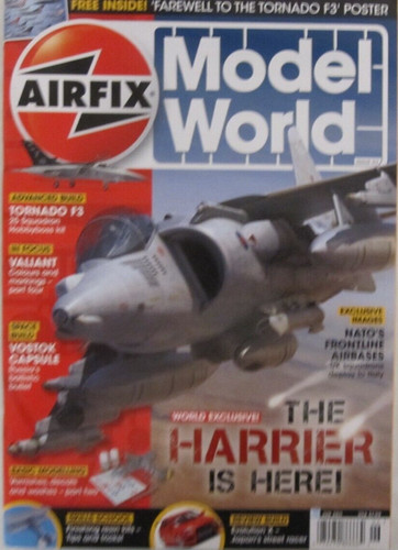 Airfix model world - model, magazine