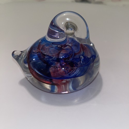 Selkirk glass bird paperweight - selkirk,