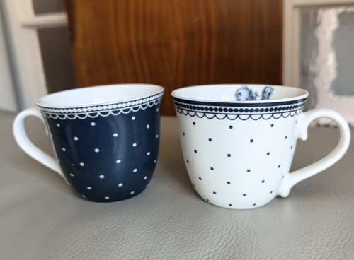 White porcelain cup katie - white,