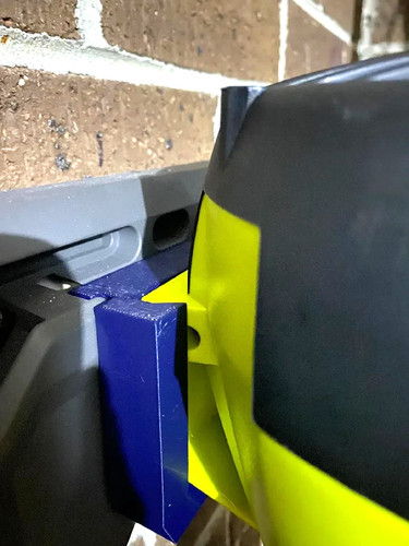 Ryobi leaf blower wall - leaf, mount