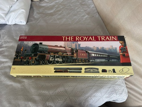 Hornby r1091 s the royal - -,