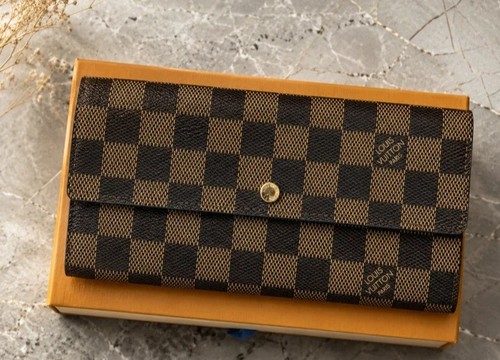 Authentic louis vuitton damier - louis,
