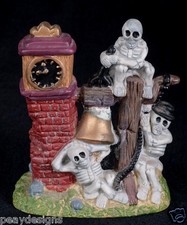 Halloween Haunted Village Skeleton Clock Grave Yard Spooky Ceramic Display