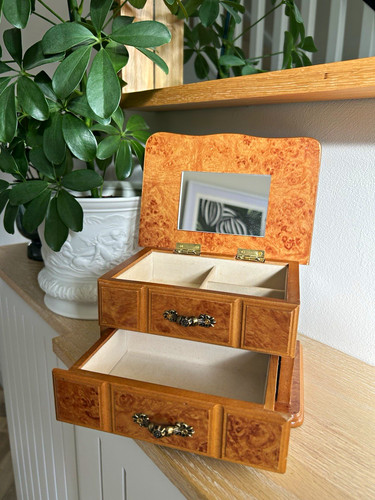 Vintage small jewellery - vintage,