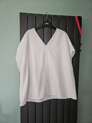 Cream neck blouse - v, 12