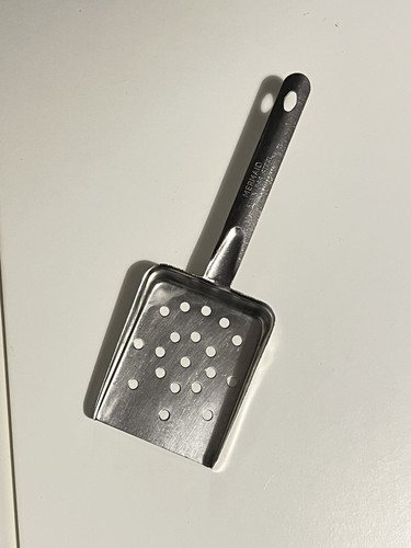 Chip french fries scoop - chip,