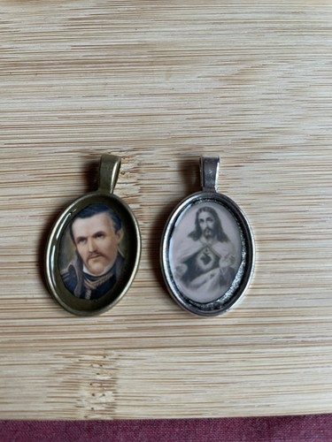 Holy pendants medals sacred - 2,