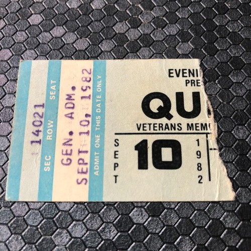 Queen ticket pheonix veterans - queen,
