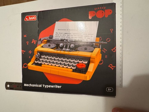 Jaki mechanical typewriter - jaki,