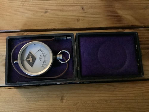 Vintage antique volt - vintage, dc