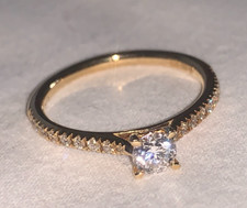 18ct Yellow Gold Diamond 0.4ct
