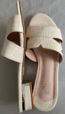 Moda In Pelle Flat Cream Sandals Size 40 New