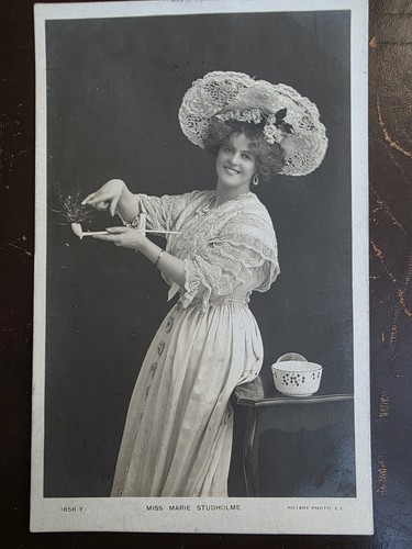 Actress miss jean - actress,