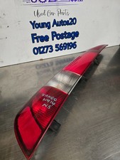 MERCEDES VANEO W414 PASSENGER SIDE NS REAR LIGHT CLUSTER WITH BULB HOLDER