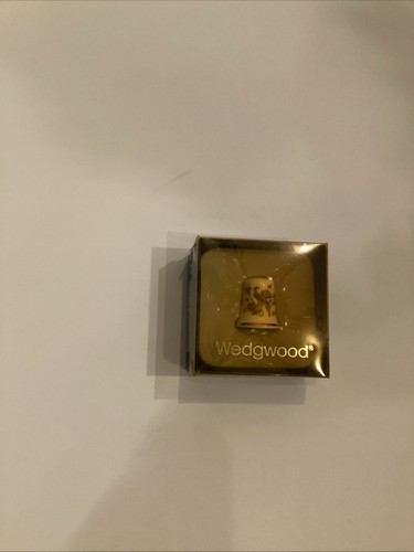 Wedgewood kutani crane bone - kutani,