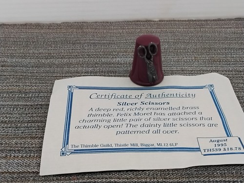 Collectable thimble silver - collectable, thimble,