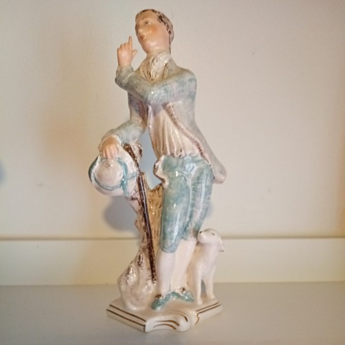 Wedgwood porcelain figure - wedgwood,