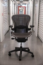 Herman Miller Aeron Ergonomic Office Chair Lumbar - Size B - Black - Full Loaded