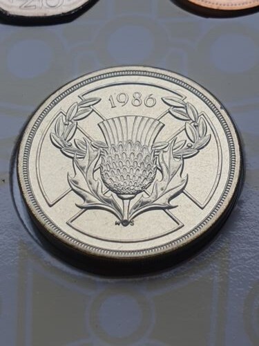 1986 bunc two pound coin - two,