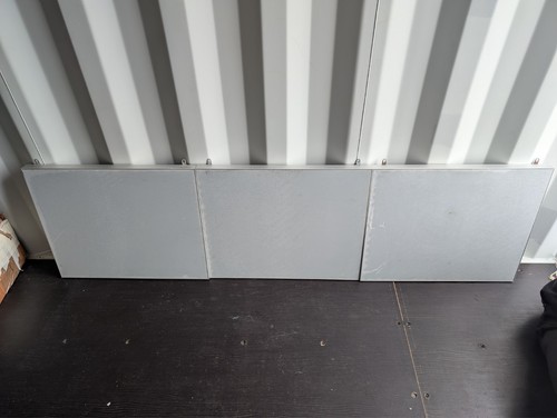 Amina invisible wall - , speakers