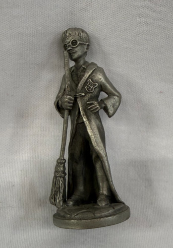Harry potter pewter figure - harry,