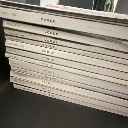 Vogue magazine lot 2016 issues - magazine,