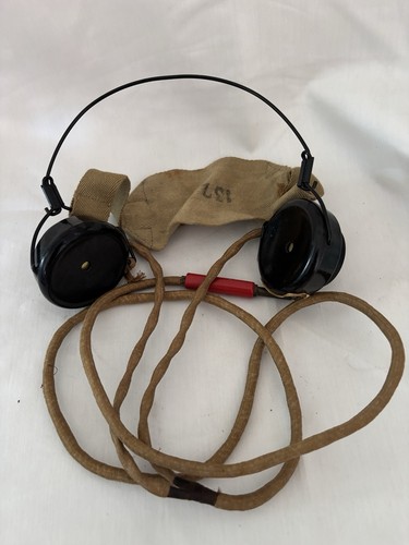 Vintage ww2 army - army, radio