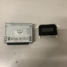 FORD FIESTA MK7 2009-2012 RADIO CD PLAYER + SCREEN 8A6T-18C815-AE AA6T-18B955-AA