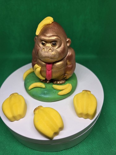 Donkey kong edible figure - donkey,