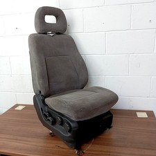 Mitsubishi Pajero MK2 V24W 2.5T Right Front Seat