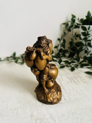 Carved man unbranded - carved,