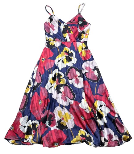 Lulus all about - lulus,