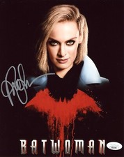 Rachel Skarsten Batwoman 8x10