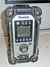 Makita DMR102 Jobsite Worksite