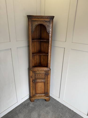 Antique style oak corner - oak,