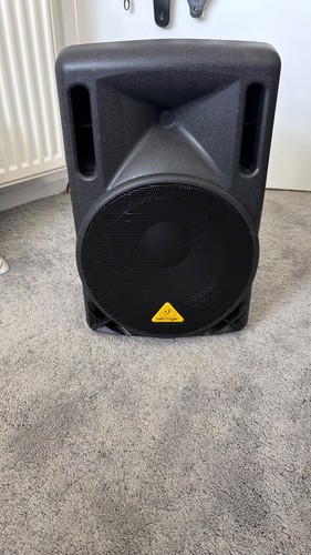 Behringer eurolive 210 - behringer,