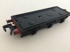 HORNBY DUBLO 2224 STANIER 8F 2 RAIL DIECAST TENDER BASE & PLASTIC COUPLING wrenn