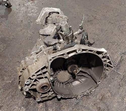Gearbox vauxhall astra - gearbox,