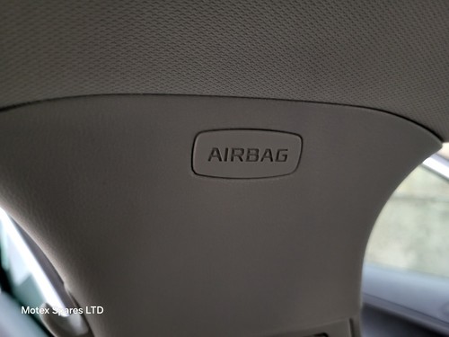 Skoda yeti roof curtain - skoda,