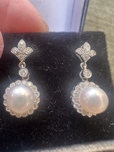 Carat white gold - 18, pearl