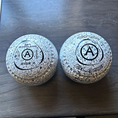 Taylor blaze lawn bowls size - blaze,